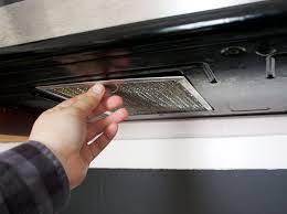 تمیز کردن فیلتر هود آشپزخانه داتیس